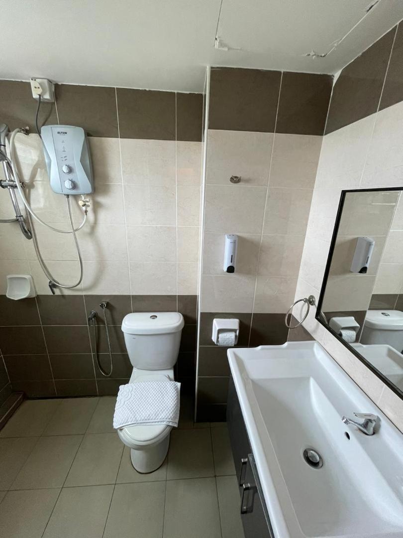 N&L Hotel Kuala Terengganu Eksteriør billede
